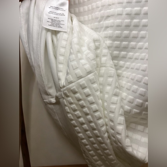 Maggy London Textured Square Shift Dress White Size 4 - Picture 6 of 7